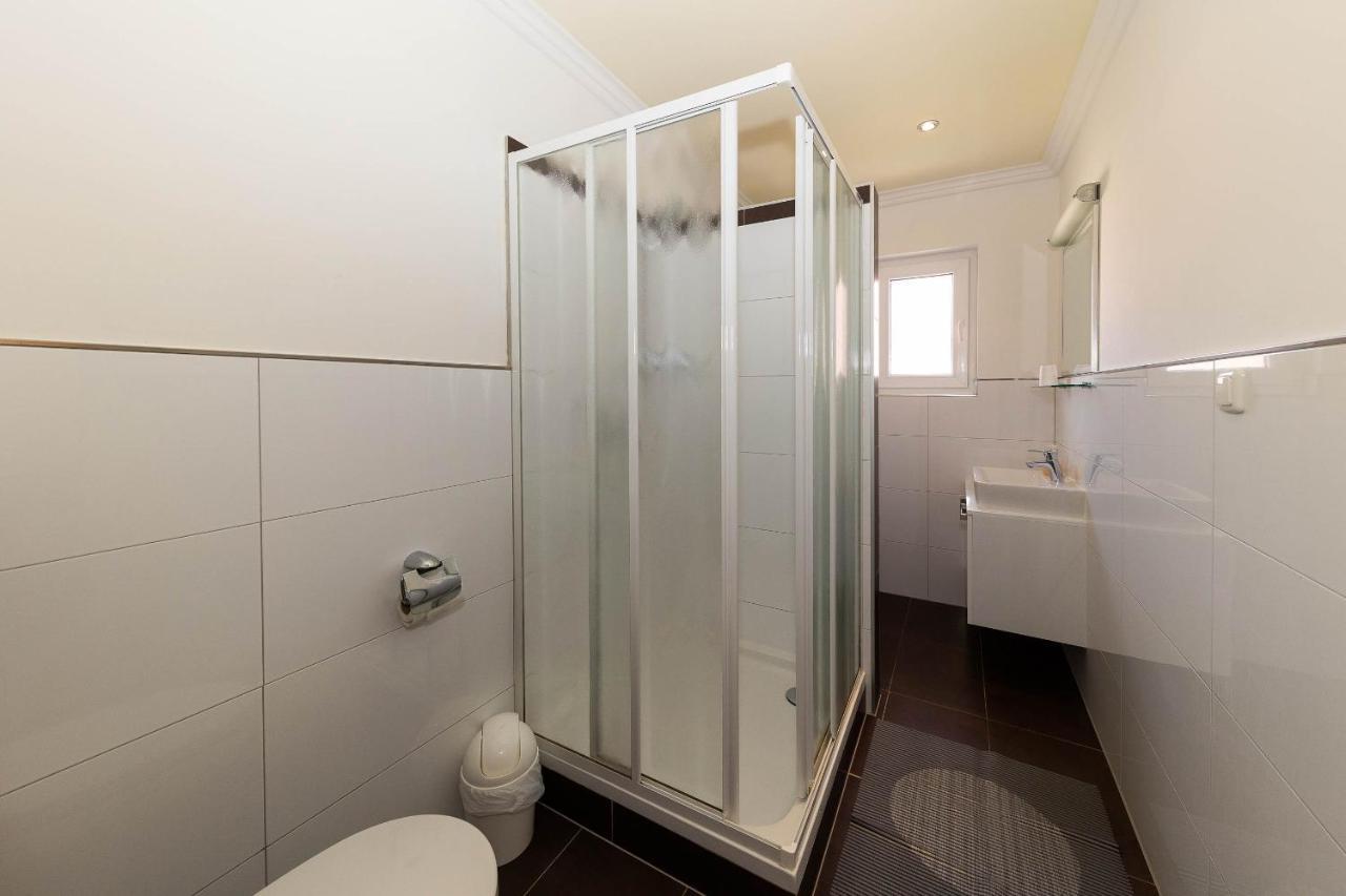 Apartmani Dea Crikvenica Luaran gambar