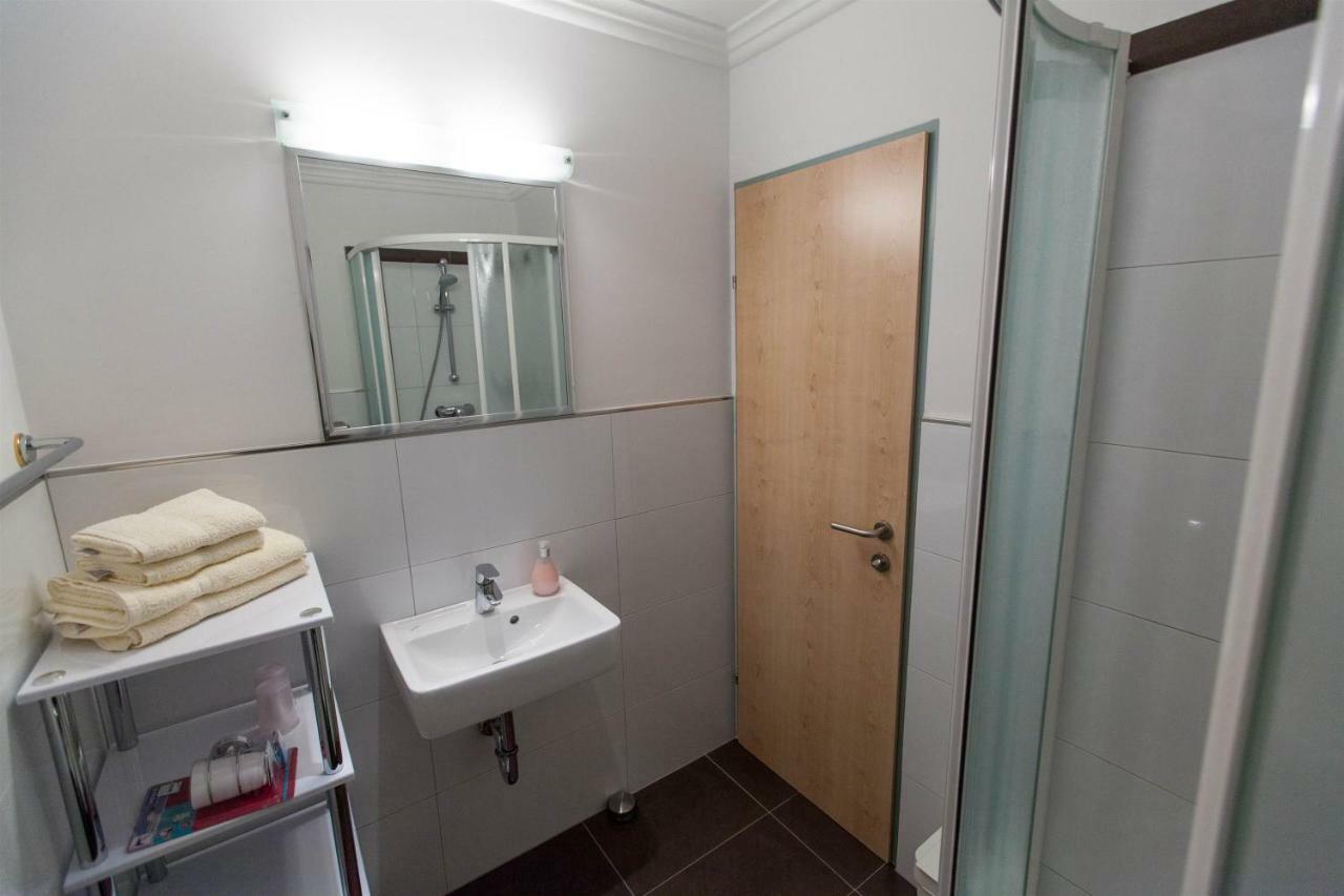 Apartmani Dea Crikvenica Luaran gambar